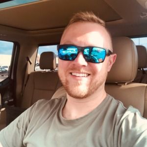 Meet your Posher, Lee